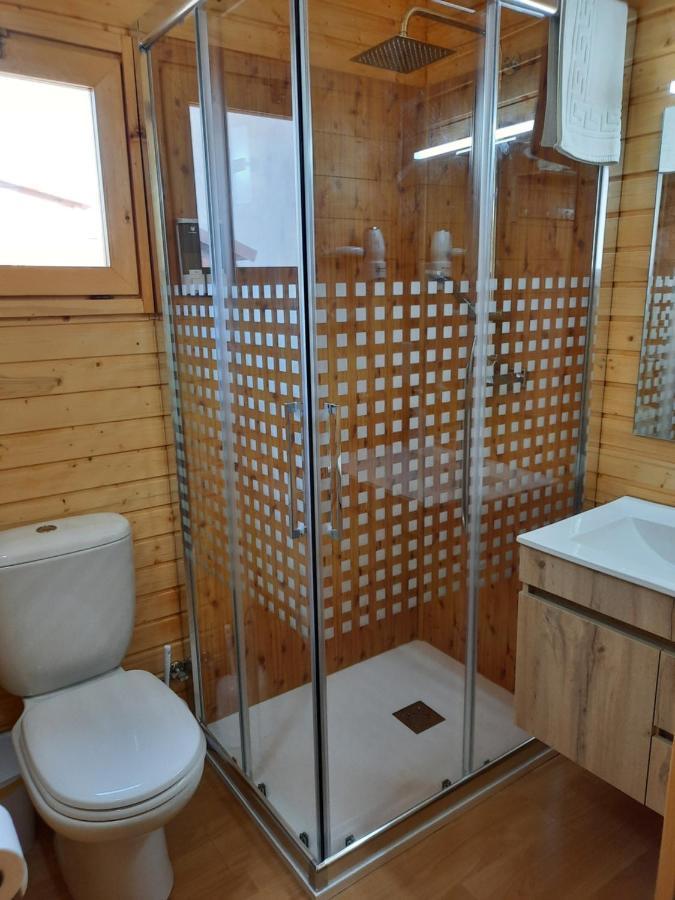 Cabanas De Madera El Rinconcillo أرويو فريو المظهر الخارجي الصورة