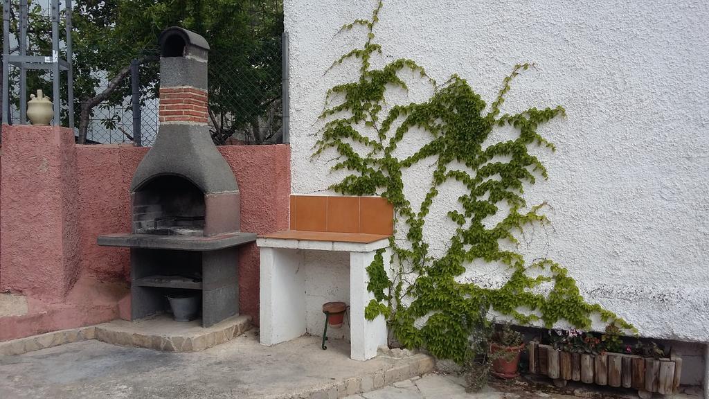 Cabanas De Madera El Rinconcillo أرويو فريو المظهر الخارجي الصورة