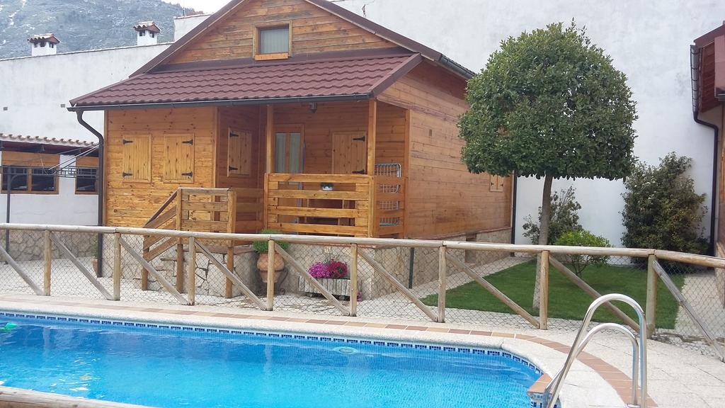 Cabanas De Madera El Rinconcillo أرويو فريو المظهر الخارجي الصورة