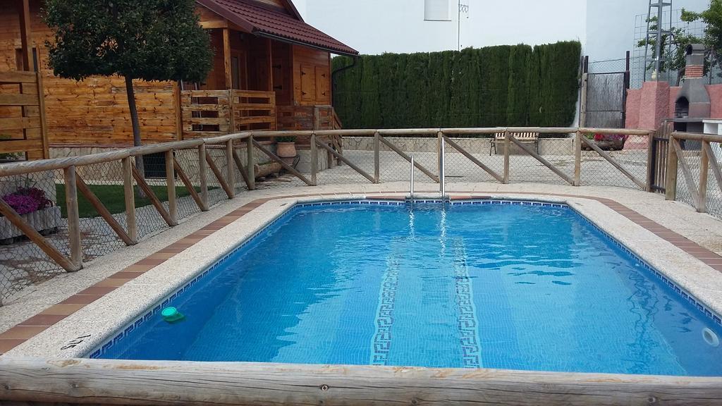 Cabanas De Madera El Rinconcillo أرويو فريو المظهر الخارجي الصورة