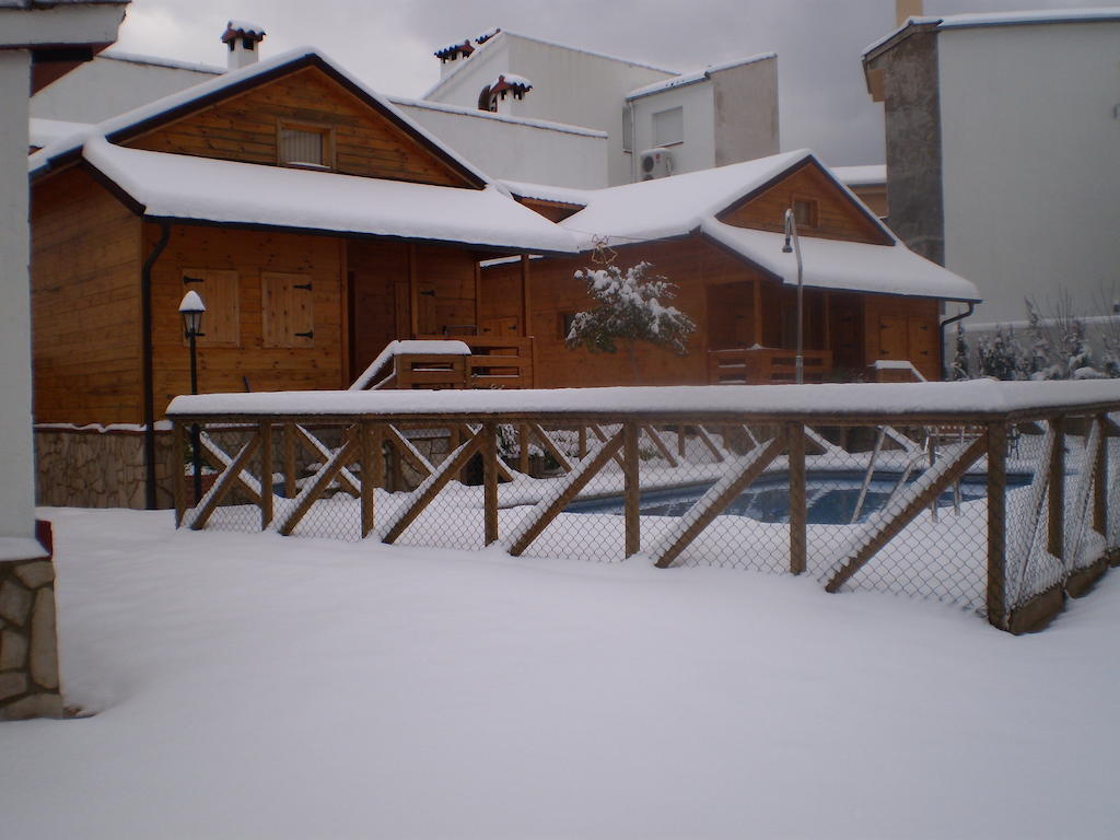 Cabanas De Madera El Rinconcillo أرويو فريو الغرفة الصورة